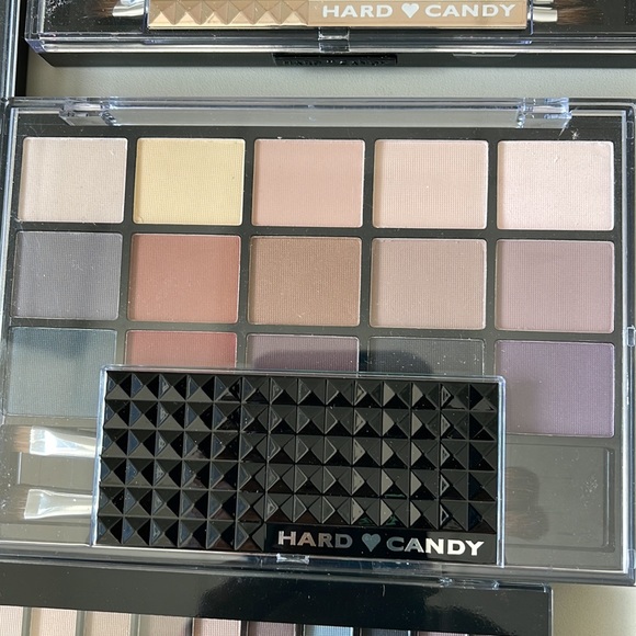 Eyeshadow bundle - Picture 9 of 10